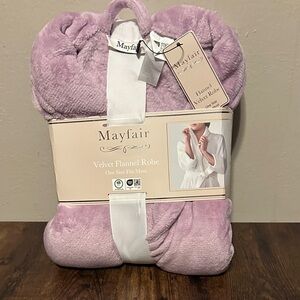 Mayfair Velvet Flannel Robe - Lavender